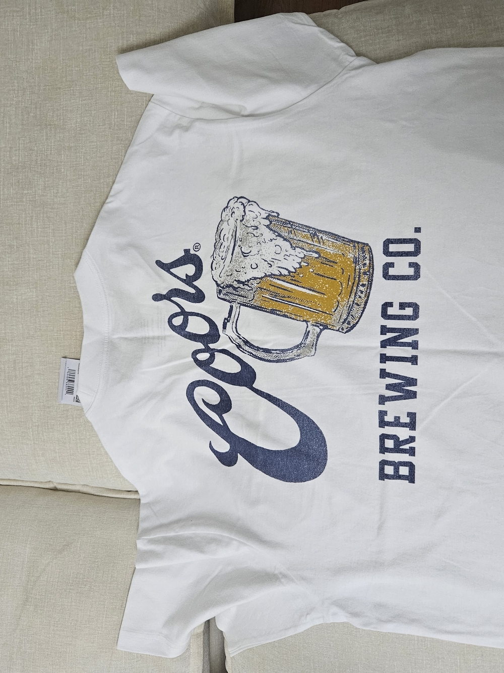 American Eagle Outfitters White Kids Graphic Tee with Navy Logo and Yellow Mug